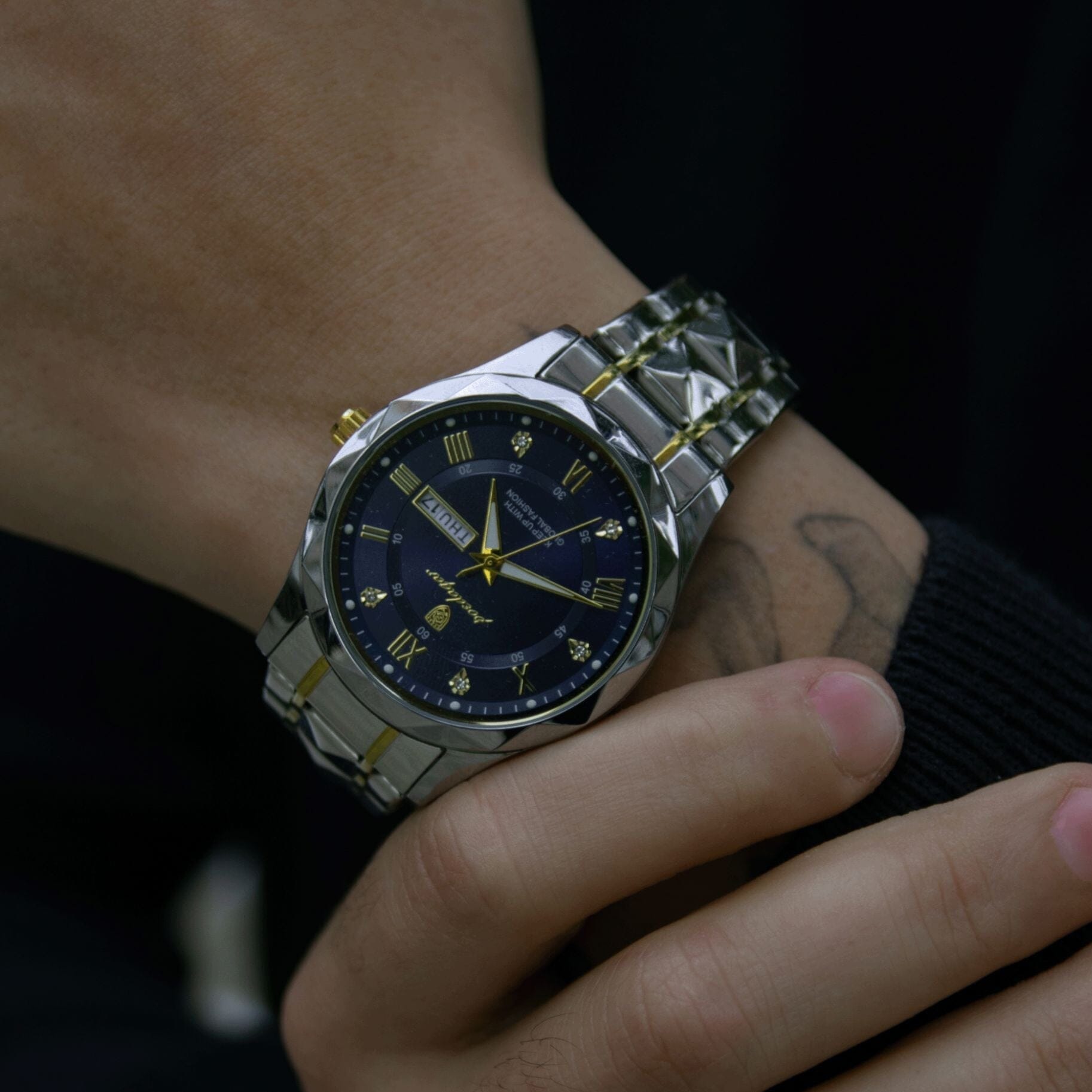 POEDAGAR Luminous Steel 40mm Watch - Water Resistant | Transferred steel Poedagar Vermond