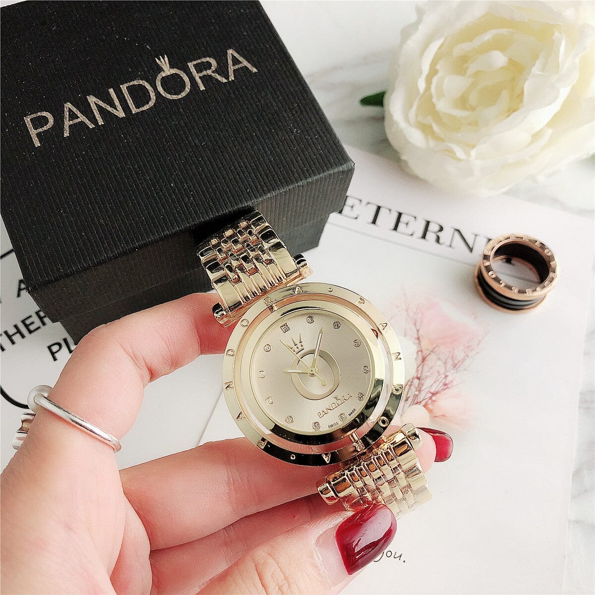 P A N D O R A Moments Glamour Pandora Vermond 
